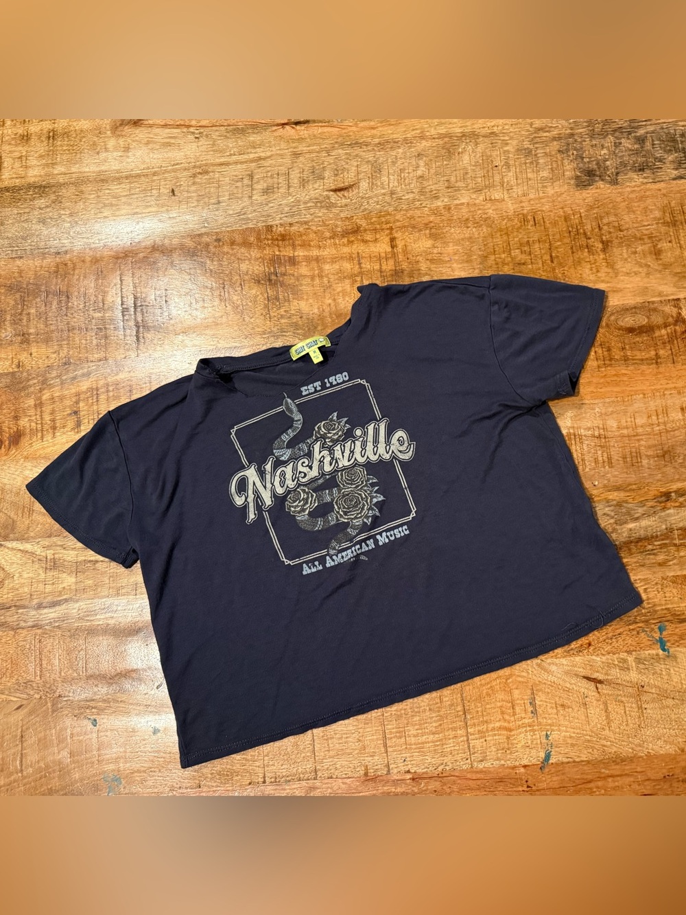Nashville All American Music Cut Up Crop Top Size Medium
